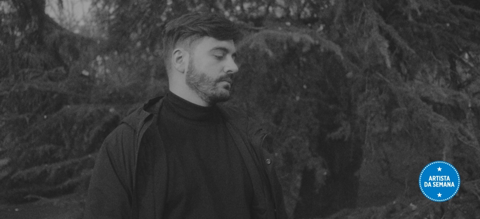 LUIS ÁLVAREZ: «O PIANO OFRÉCEME UNHA PROXIMIDADE COMPLETA Á MÚSICA»